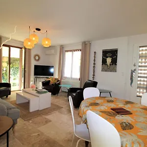  Casa vacanze Les Bastidons De - Le Saint-julien - 3 étoiles