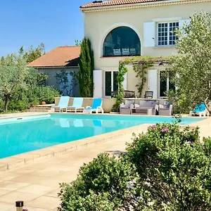 Frühstückspension Le Clos Des Vergers, LʼIsle-sur-la-Sorgue